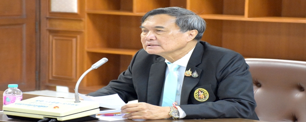 เลขาธิการเนติบัณฑิตยสภาเป็นประธานในการประชุมผู้อำนวยการกองและหัวหน้าส่วนงานเพื่อจัดระเบียบการใช้เครื่องใช้ไฟฟ้าในสำนักงานและการป้องกันอัคคีภัยในทรัพย์สินของเนติบัณฑิตยสภา