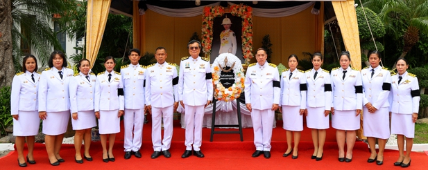 เนติบัณฑิตยสภาร่วมถวายสักการะพระศพ สมเด็จพระเจ้าลูกเธอ เจ้าฟ้าพัชรกิติยาภา