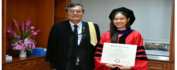 เลขาธิการเนติบัณฑิตยสภาให้โอวาทแก่นักเรียนทุนพัชรกิติยาภาฯ